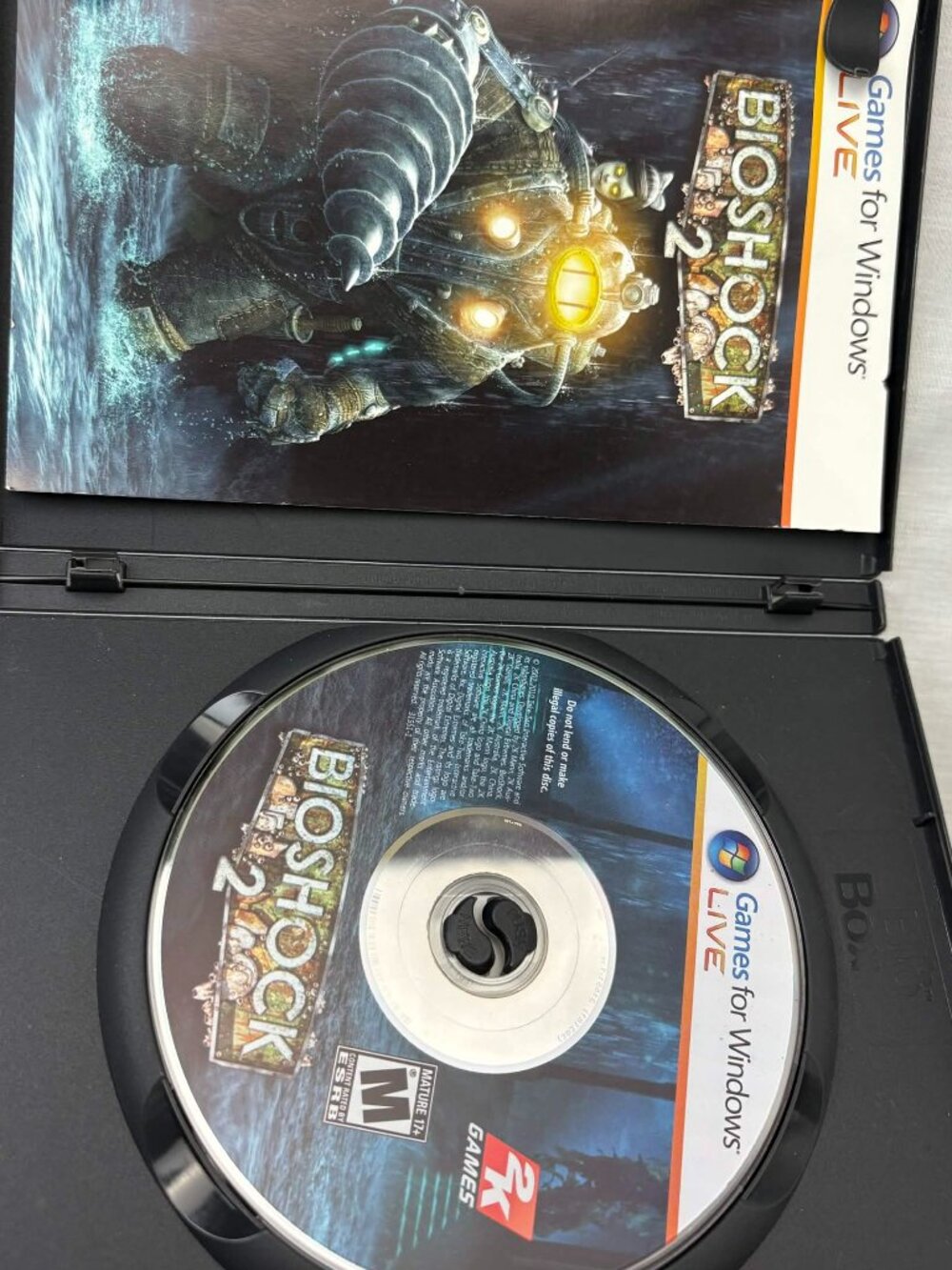 BioShock 2 PC DVD - 2010 - CIB w/Manual - Windows Live Game Complete - Picture 2 of 6
